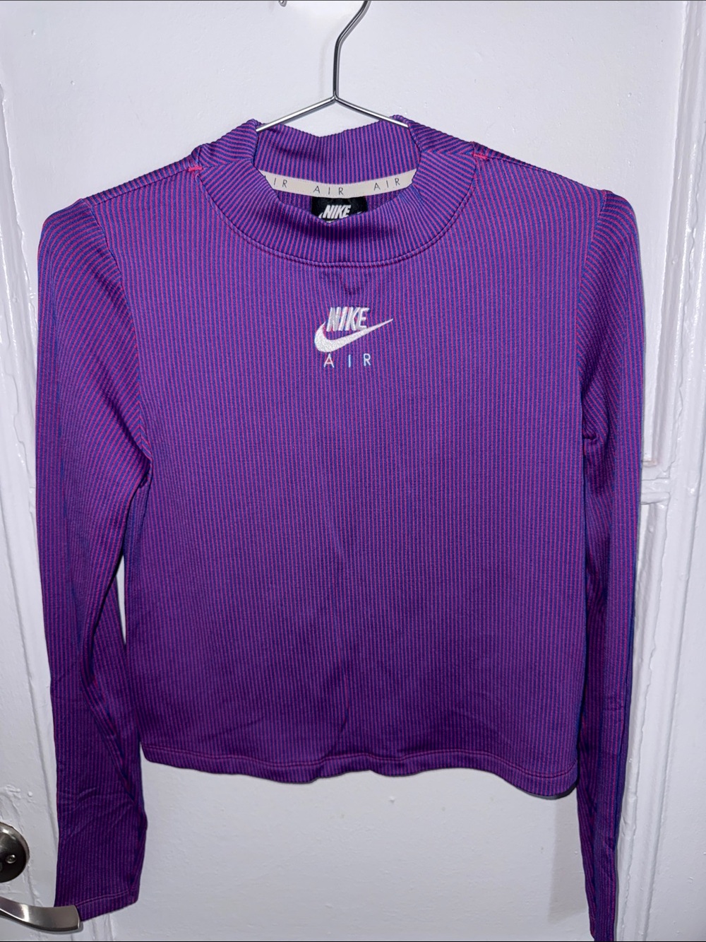 Nike Long-Sleeve Ribbed Purple Crewneck Top